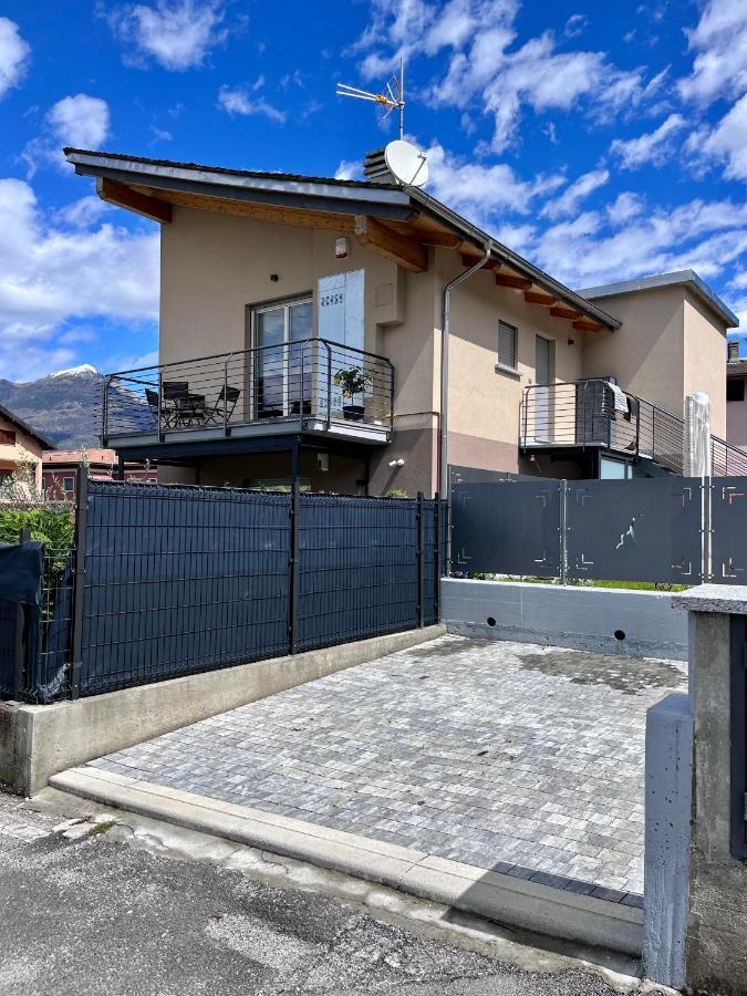 Casa Silu - Lago Di Como Colico Bagian luar foto
